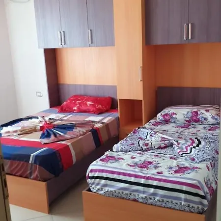 Apartament * Shëngjin